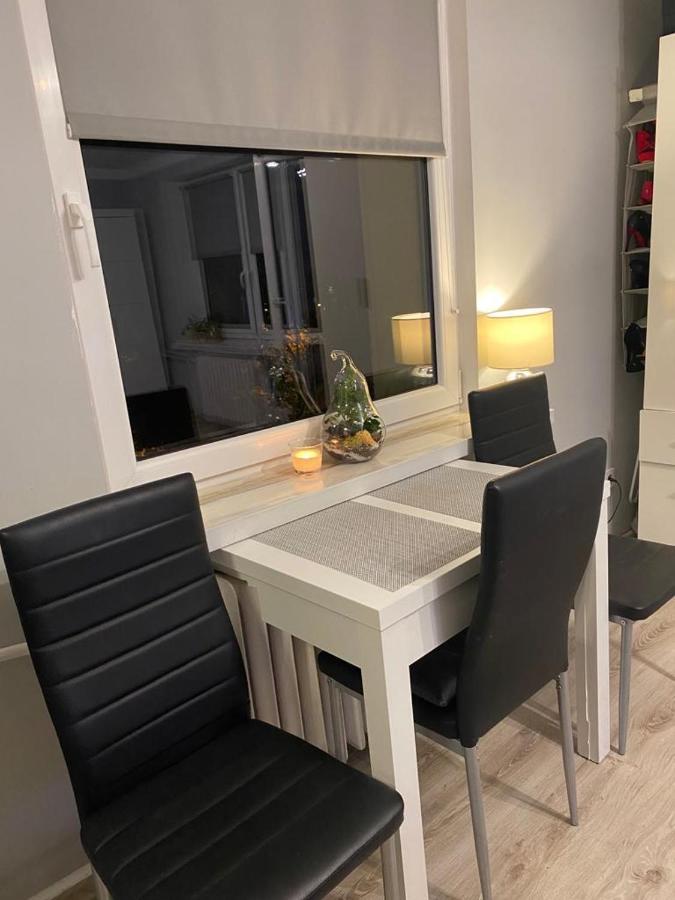 شقة Fenix Apartament سفينويتشي المظهر الخارجي الصورة